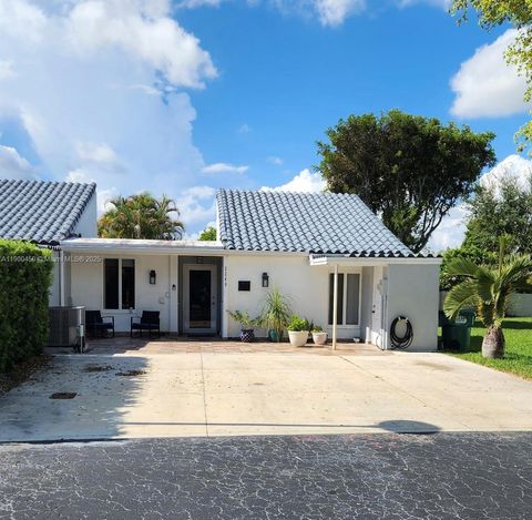 2240 SW 122nd Ct Miami FL 33175