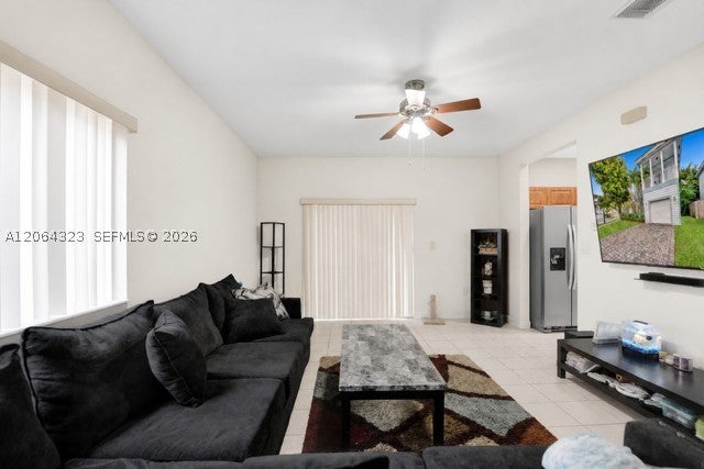 385 NE 31st Ave