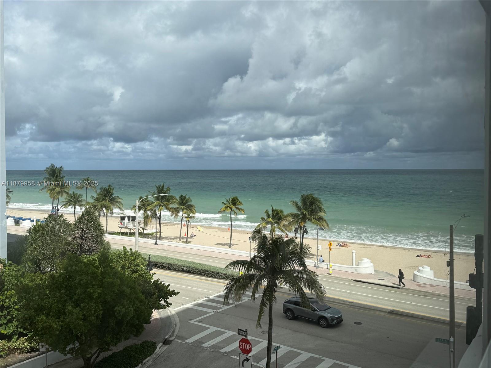 SEASONS CONDO - Residential Lease