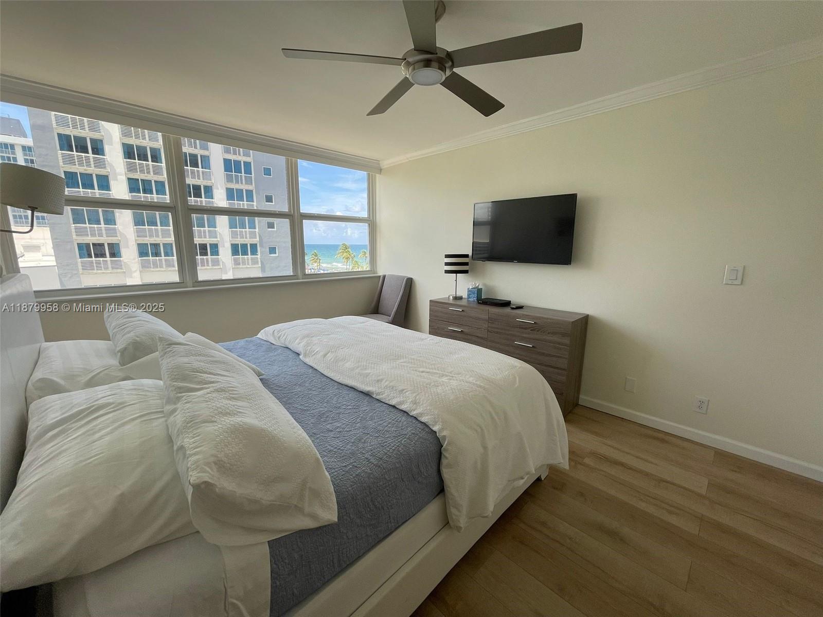 SEASONS CONDO - Residential Lease
