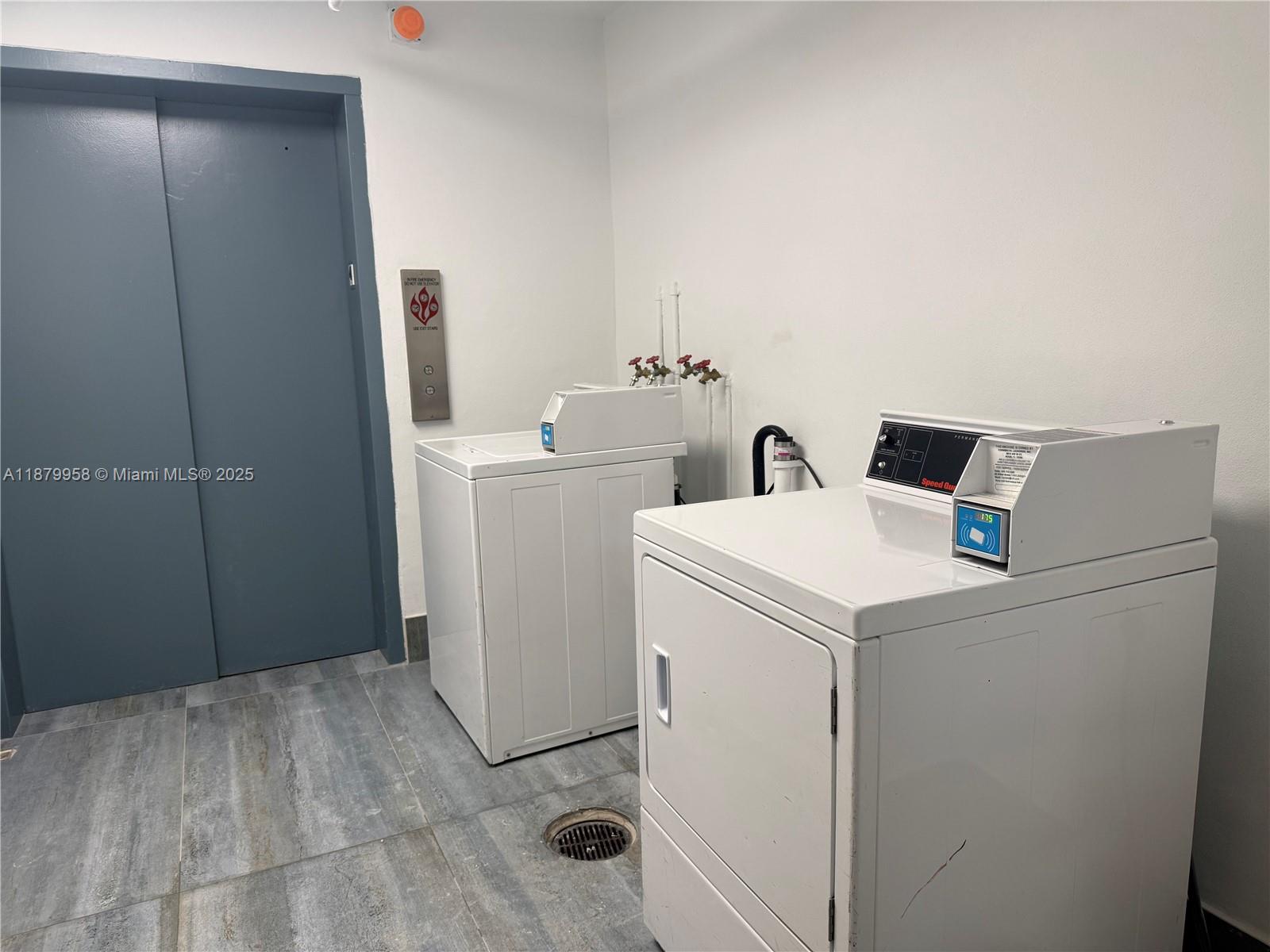 SEASONS CONDO - Residential Lease
