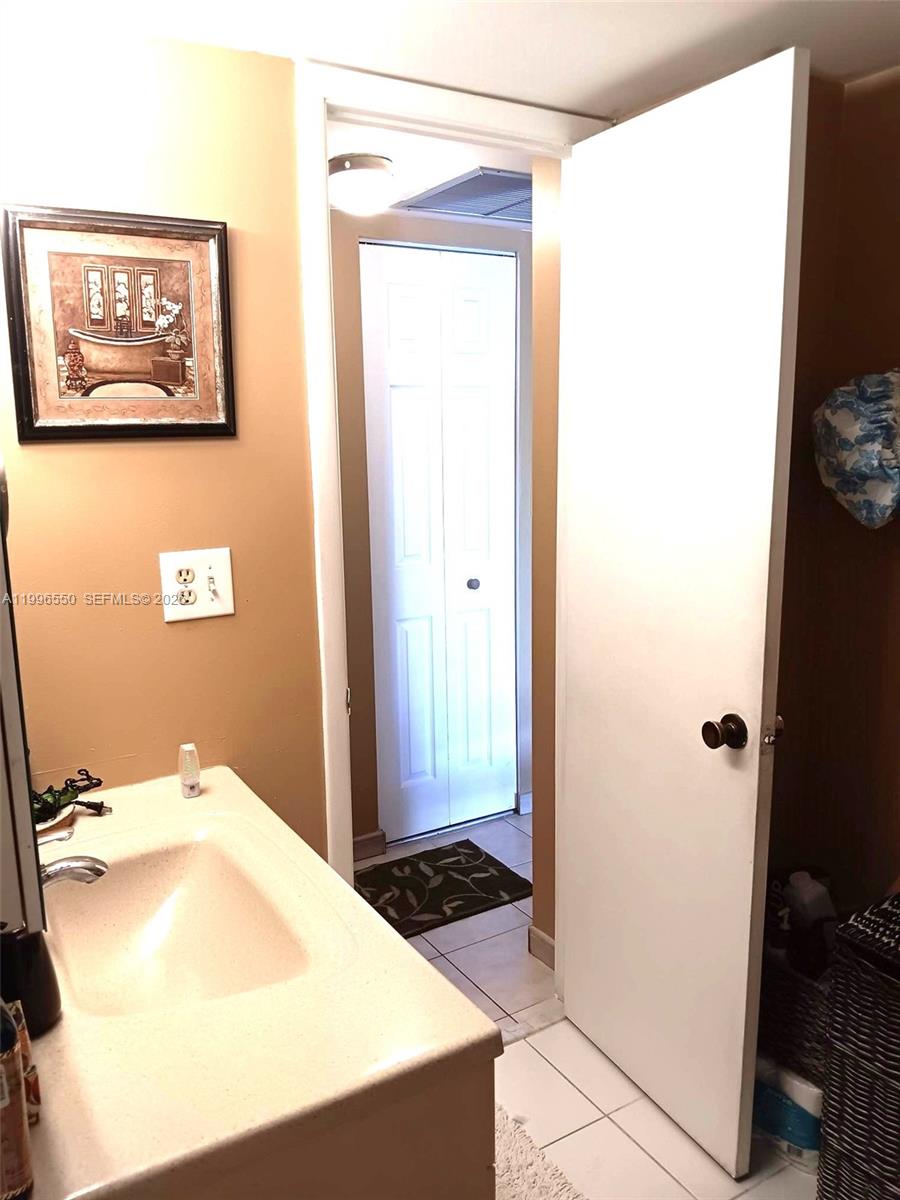 CORAL ISLE WEST CONDO - Residential