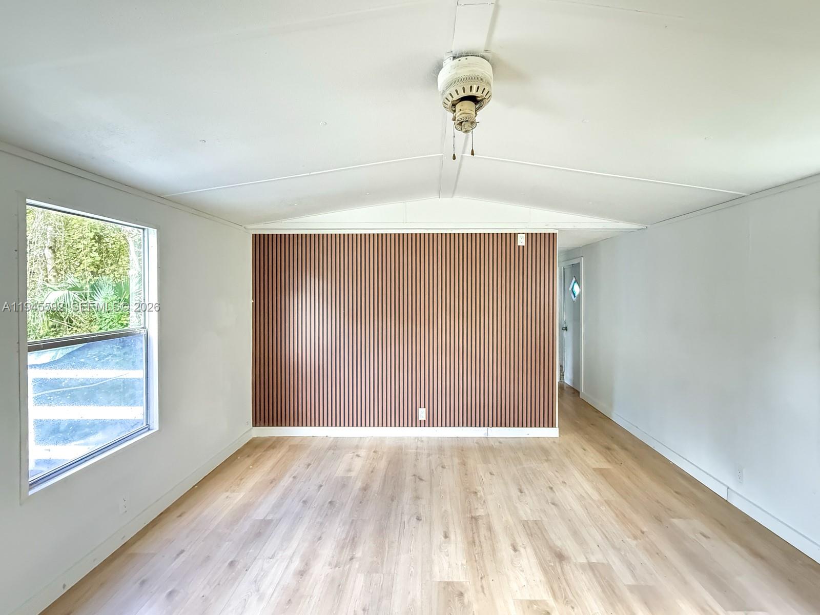 PALM RIDGE - Residential