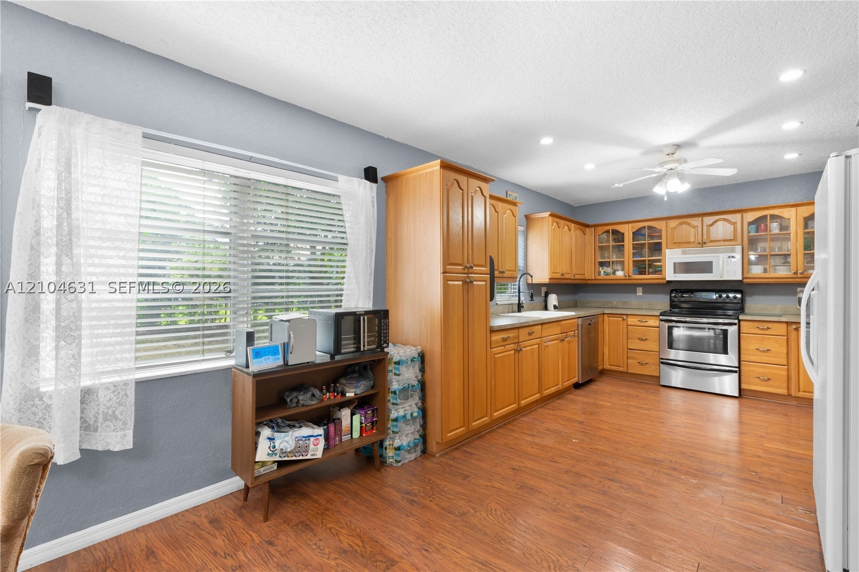 7200 NW 92nd Ter