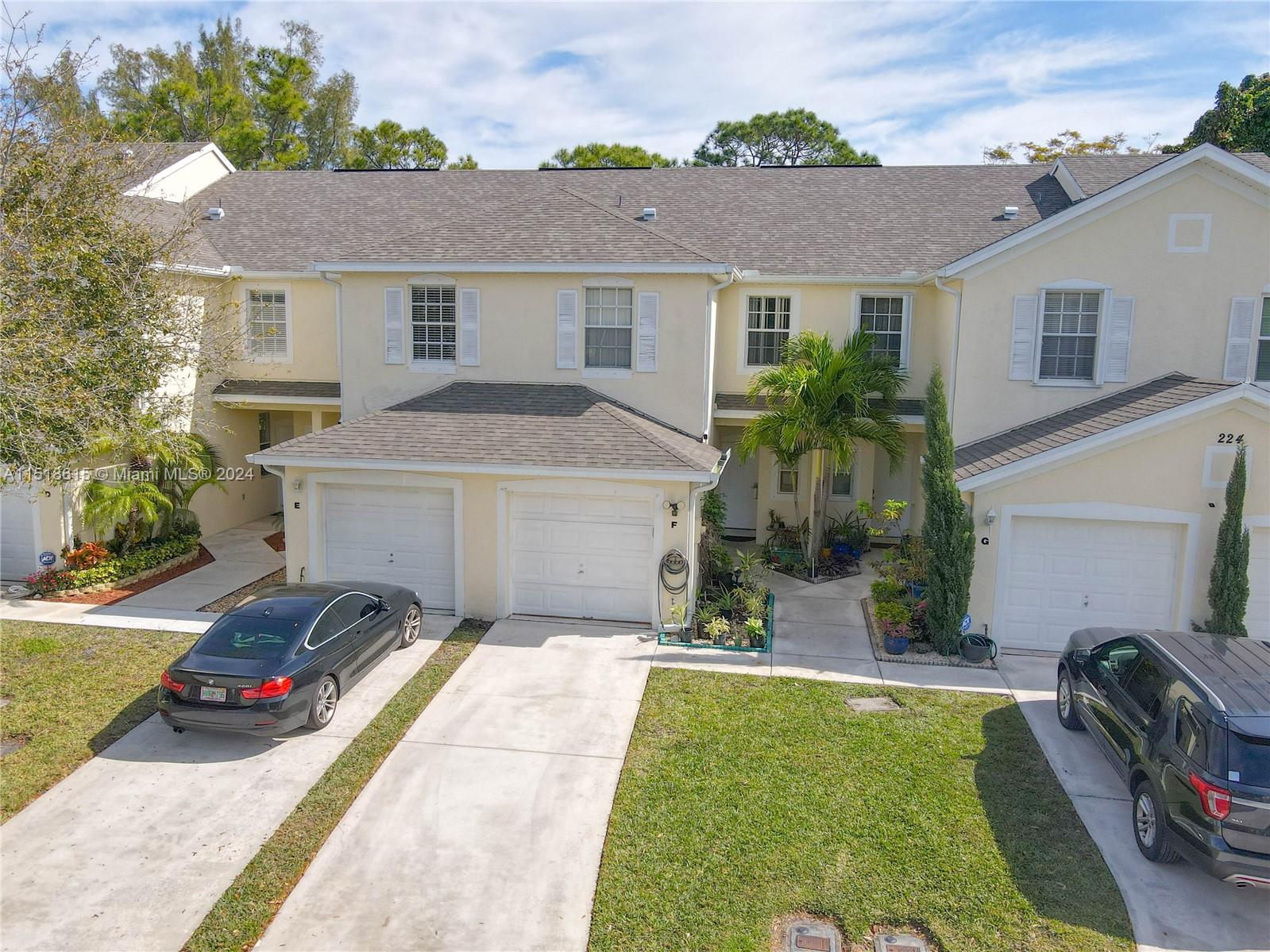 Property for Sale at 224 Foxtail Dr F, Green Acres, Palm Beach County, Florida - Bedrooms: 3 
Bathrooms: 3  - $360,000