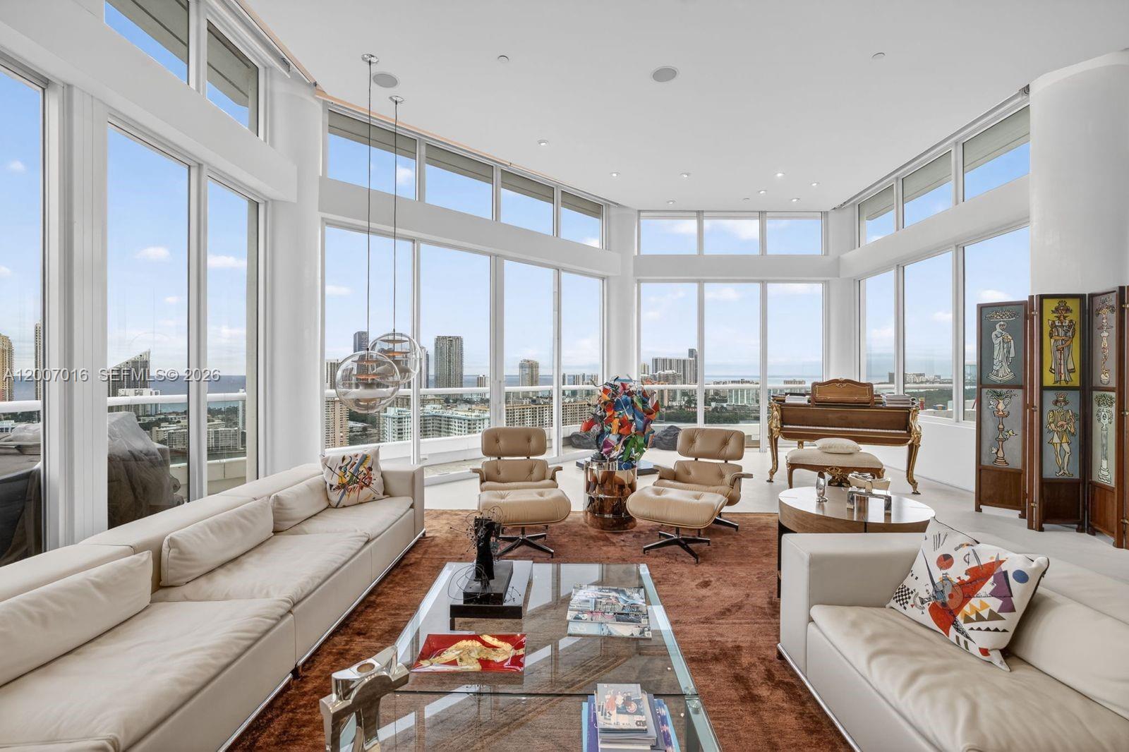 2600 ISL BLVD WILLIAMS - Residential