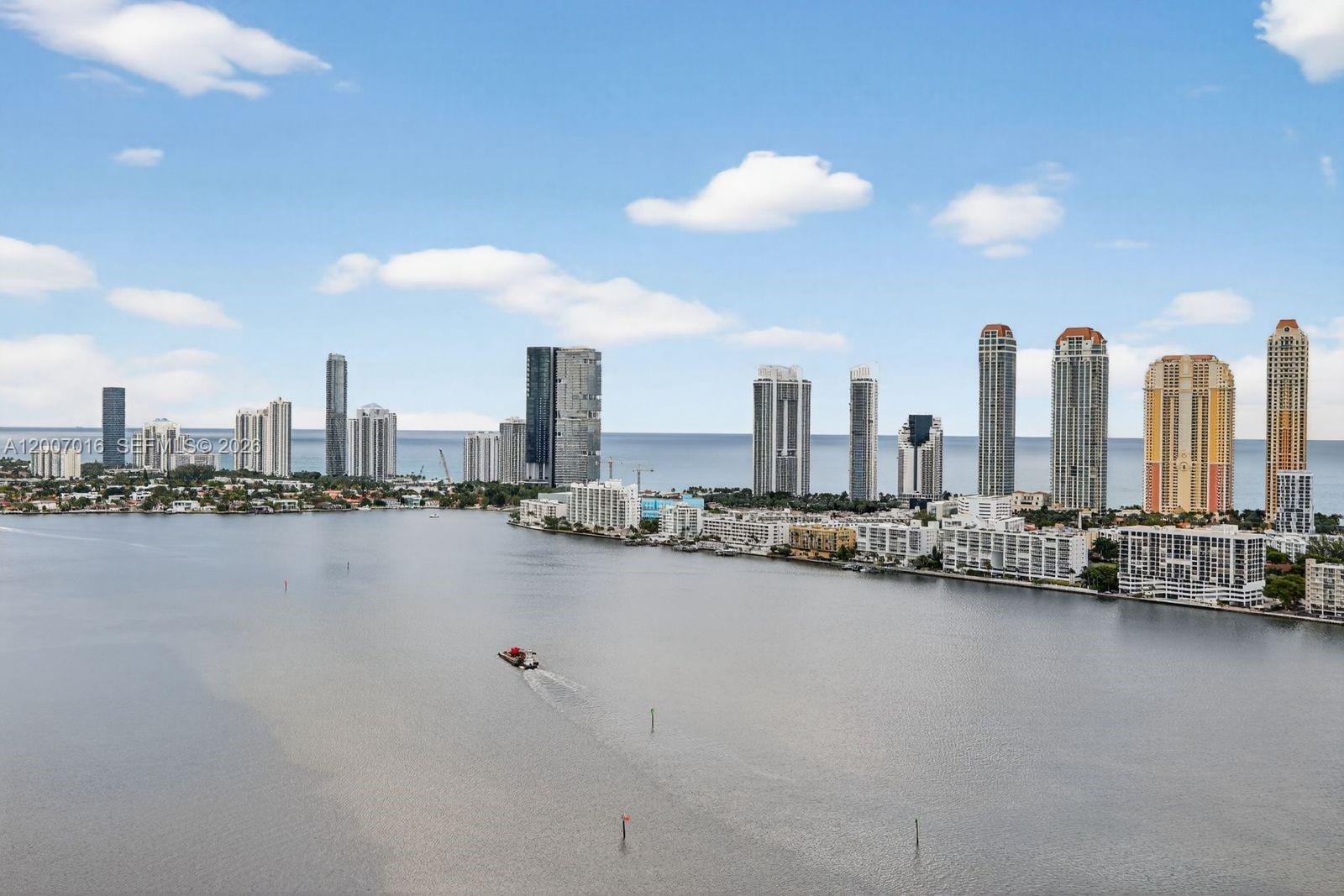 2600 ISL BLVD WILLIAMS - Residential