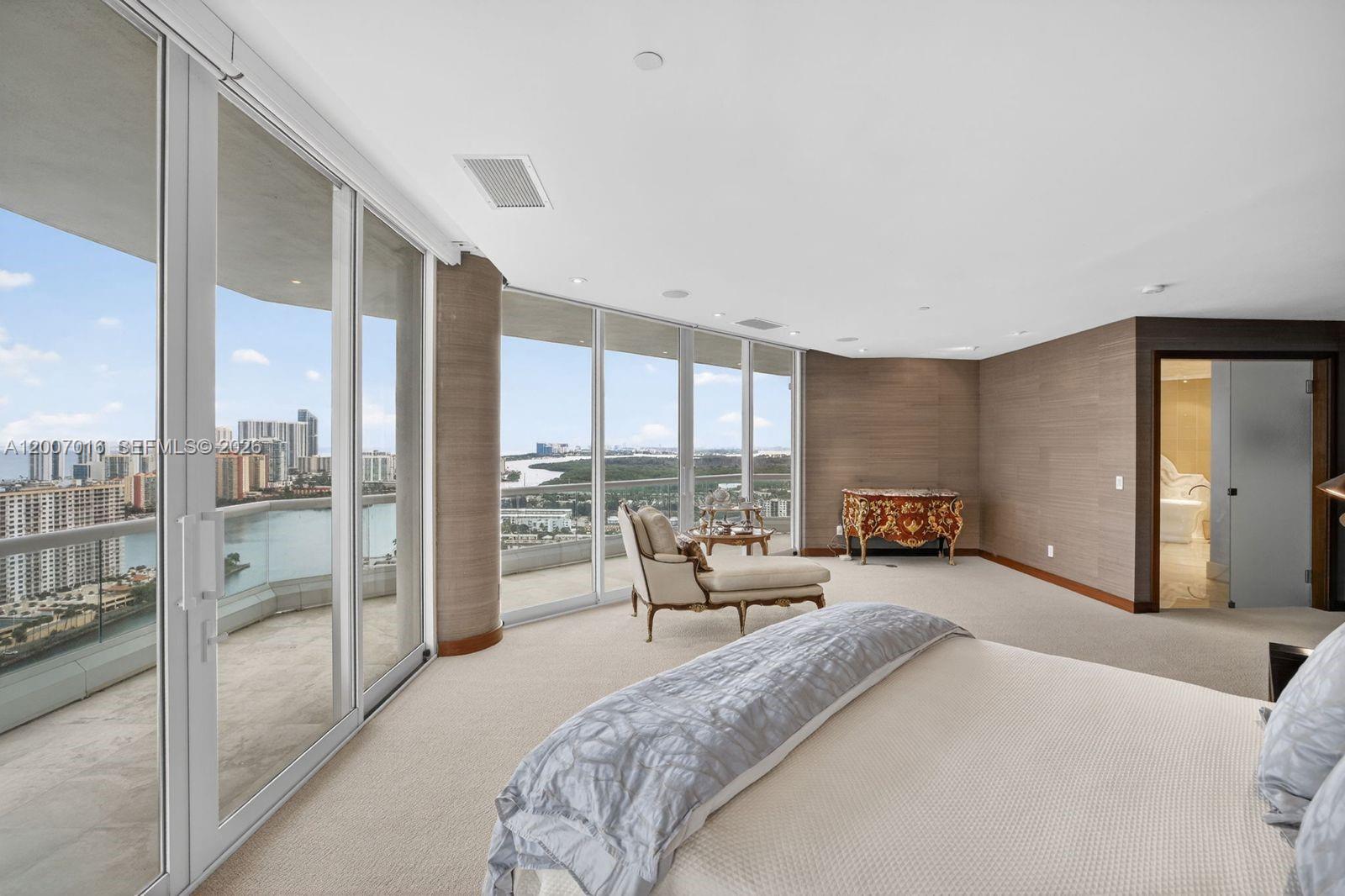 2600 ISL BLVD WILLIAMS - Residential