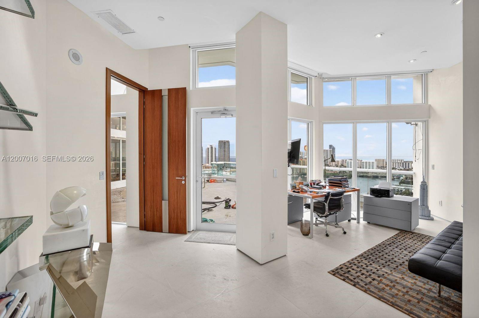 2600 ISL BLVD WILLIAMS - Residential