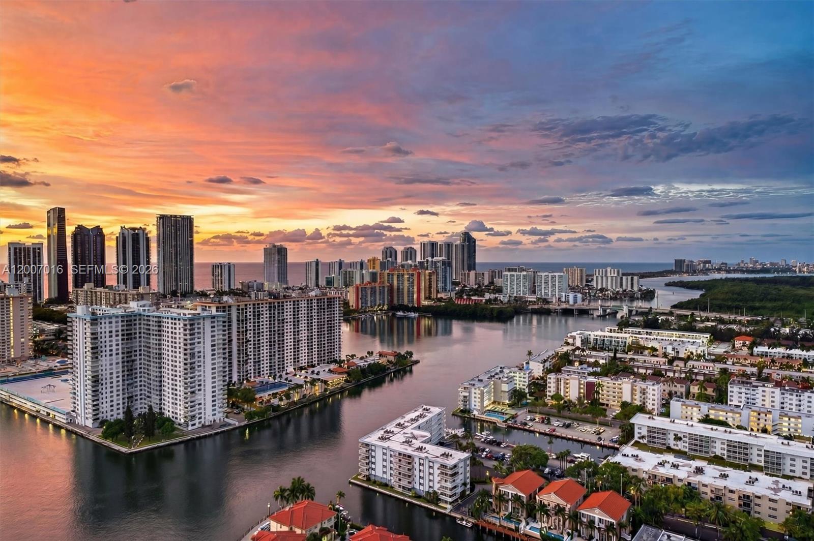 2600 ISL BLVD WILLIAMS - Residential