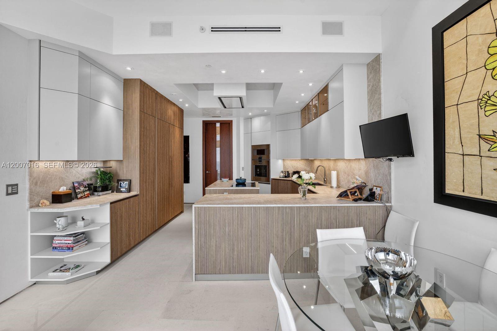 2600 ISL BLVD WILLIAMS - Residential