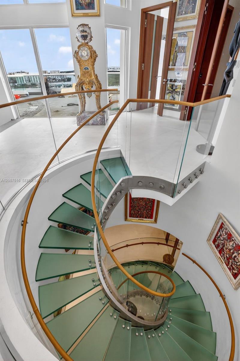 2600 ISL BLVD WILLIAMS - Residential