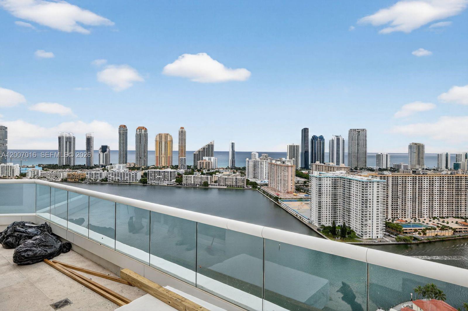 2600 ISL BLVD WILLIAMS - Residential