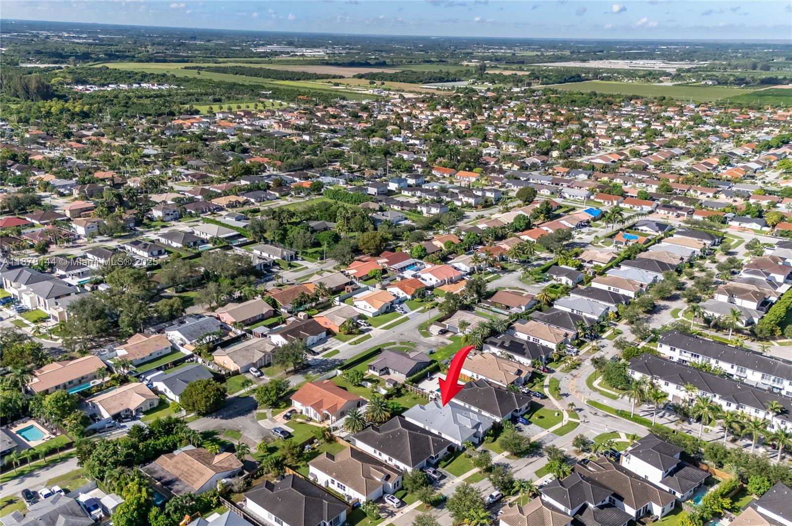 VENETIAN PARC - Residential