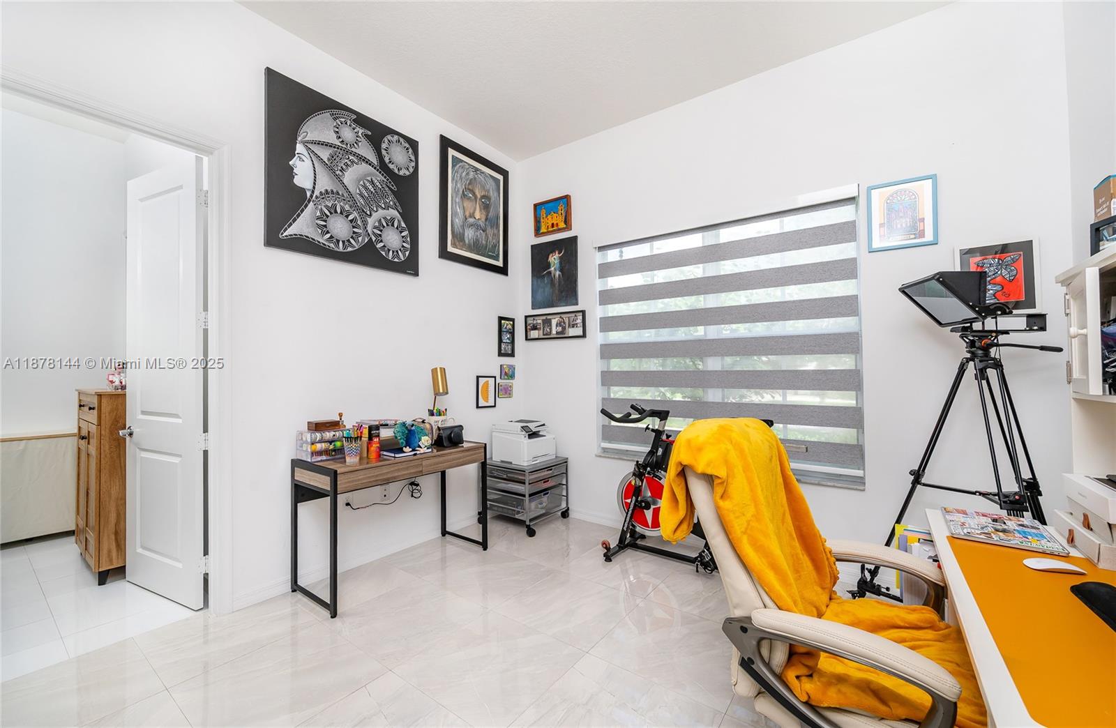 VENETIAN PARC - Residential