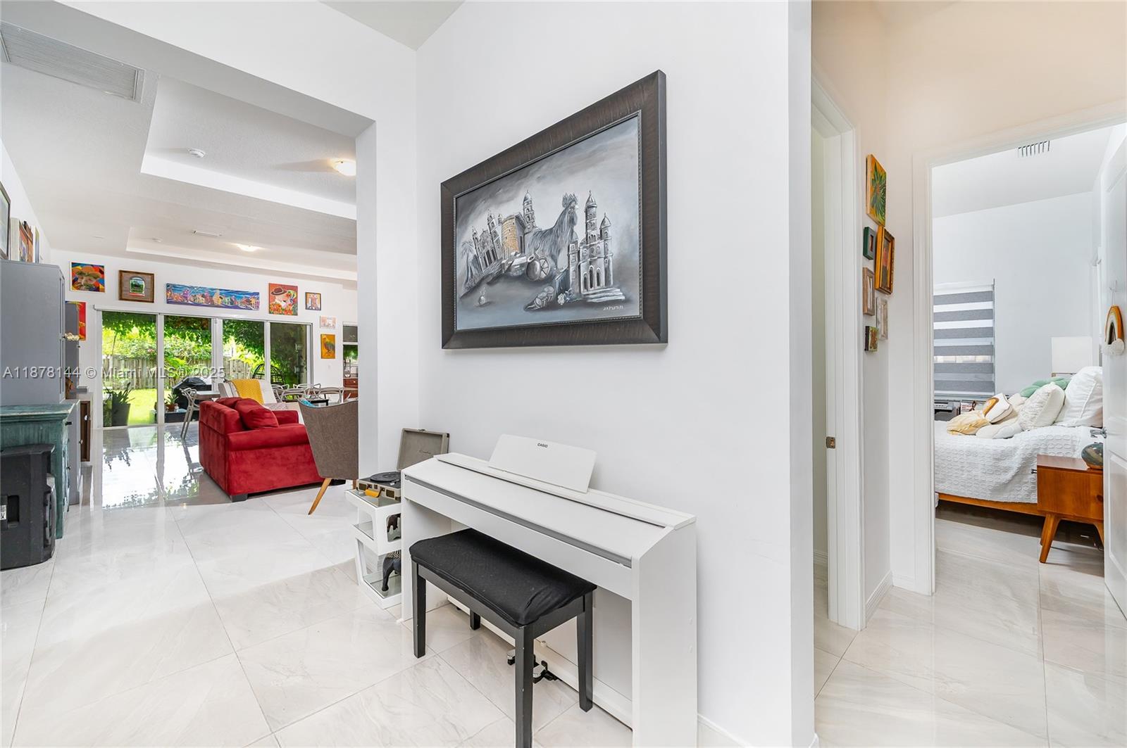 VENETIAN PARC - Residential