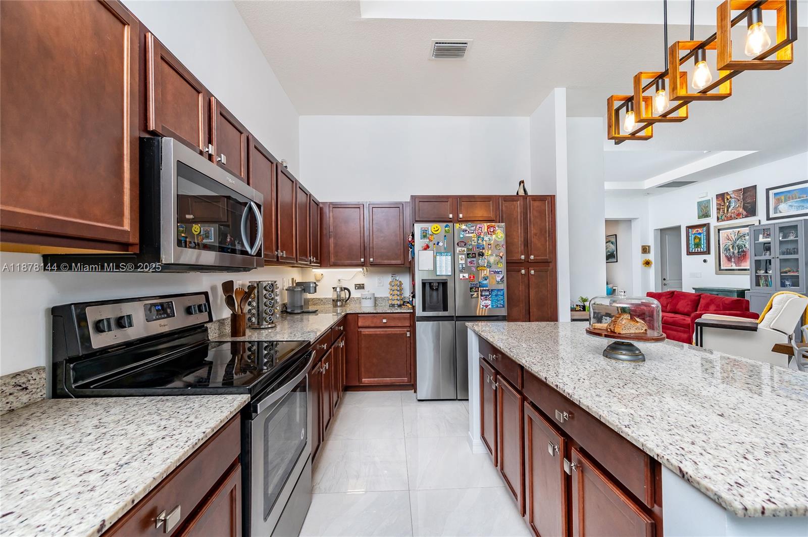 VENETIAN PARC - Residential