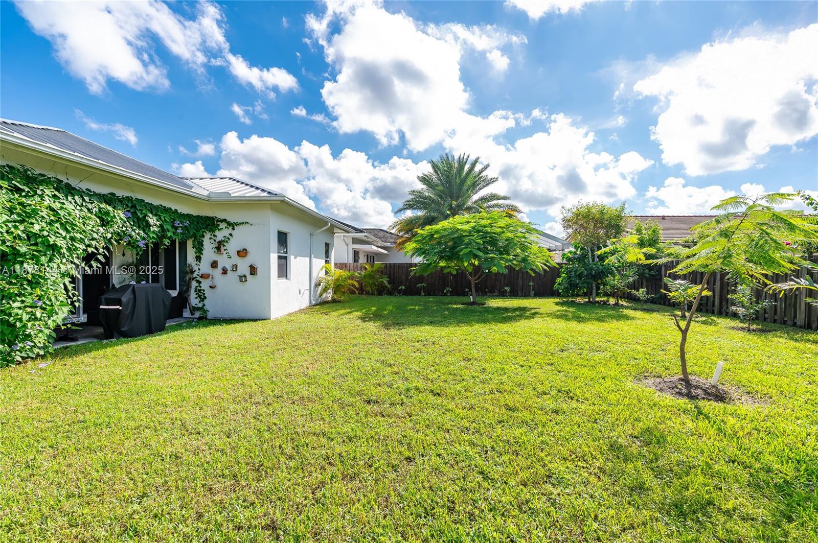 VENETIAN PARC - Residential