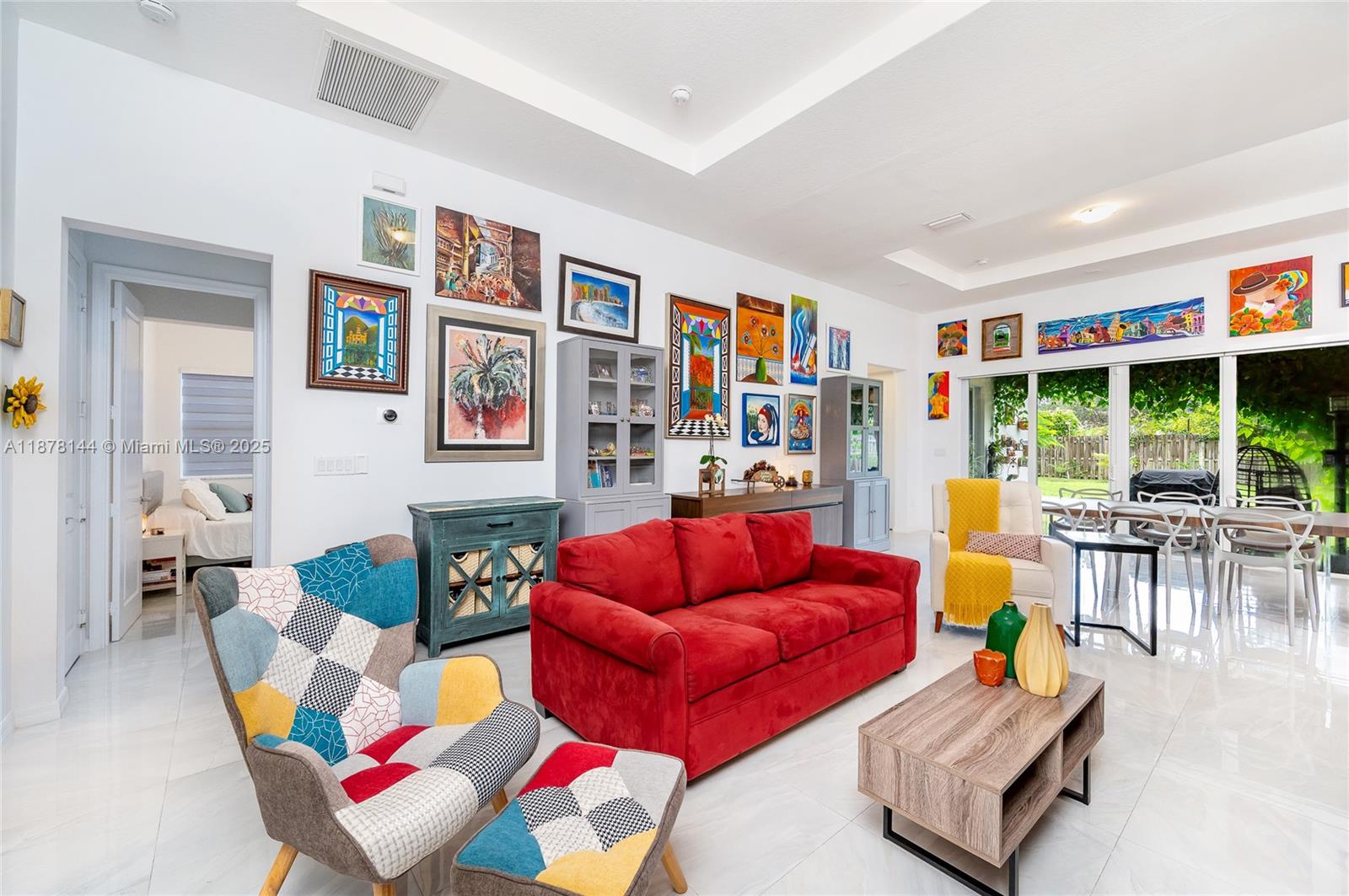 VENETIAN PARC - Residential