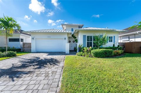 14952 SW 177th Ter Miami FL 33187