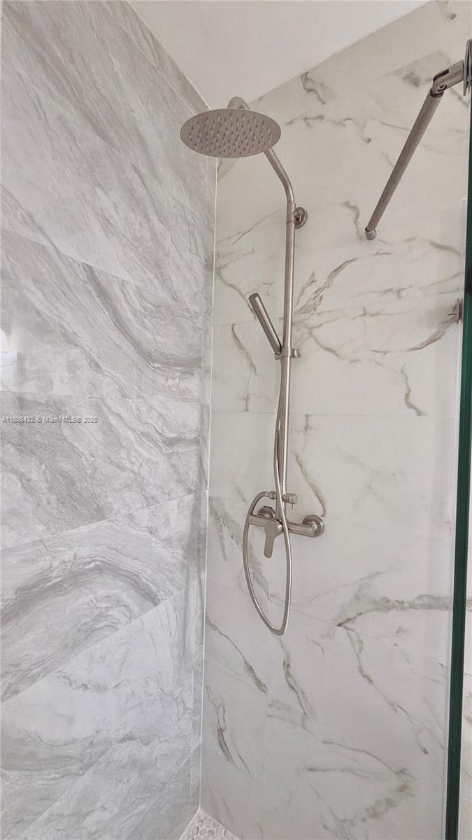 MIAMI GARDENS COMM SEC - Residential