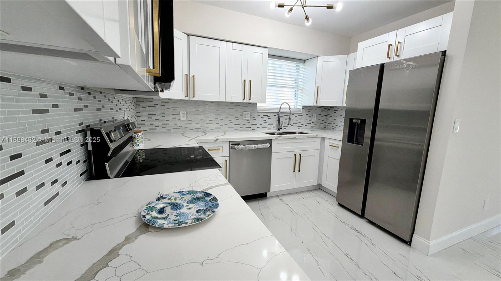 MIAMI GARDENS COMM SEC - Residential