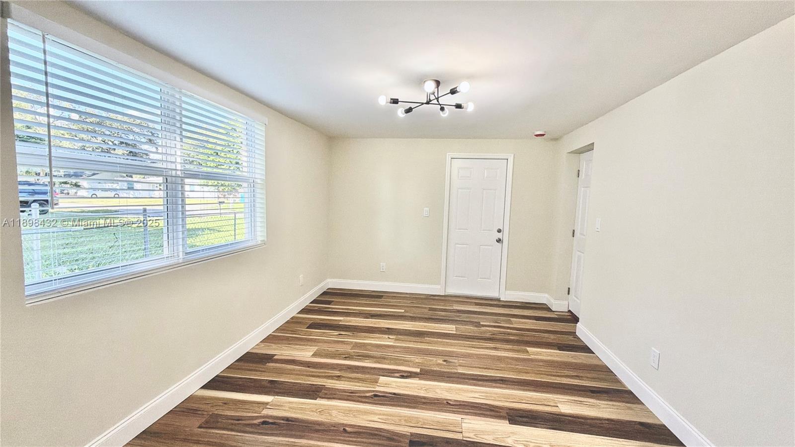 MIAMI GARDENS COMM SEC - Residential