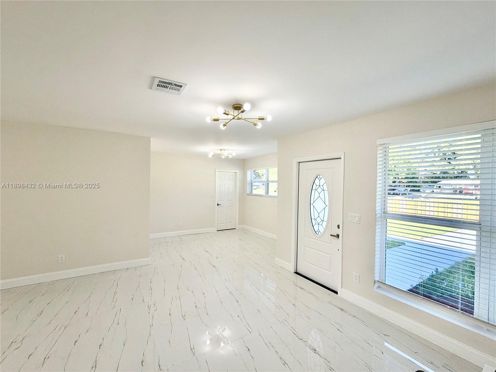 MIAMI GARDENS COMM SEC - Residential