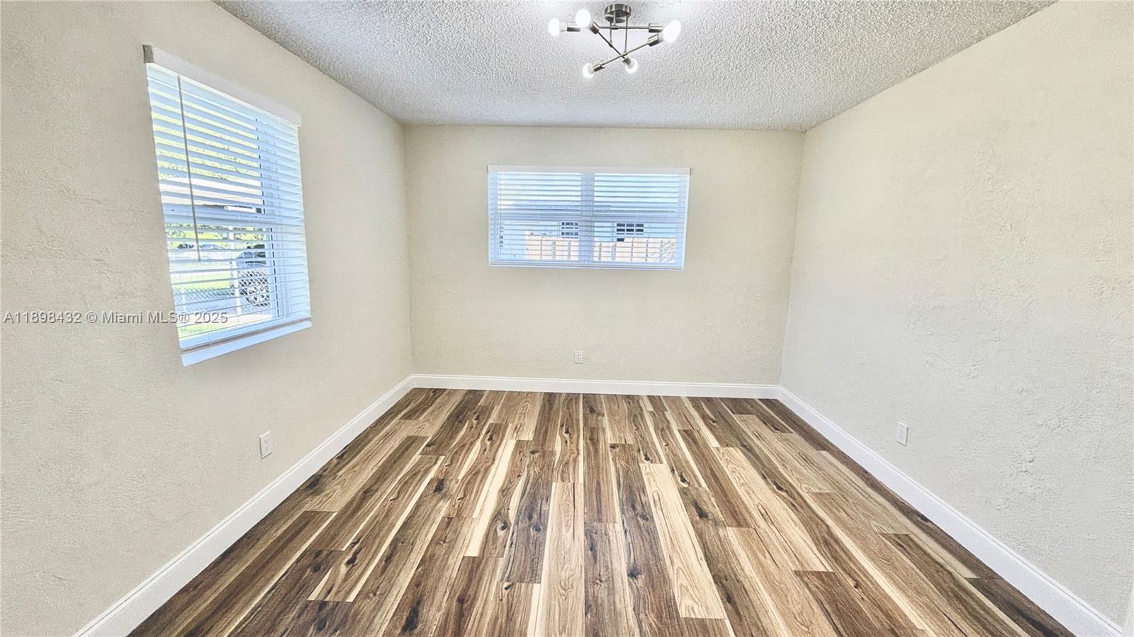 MIAMI GARDENS COMM SEC - Residential