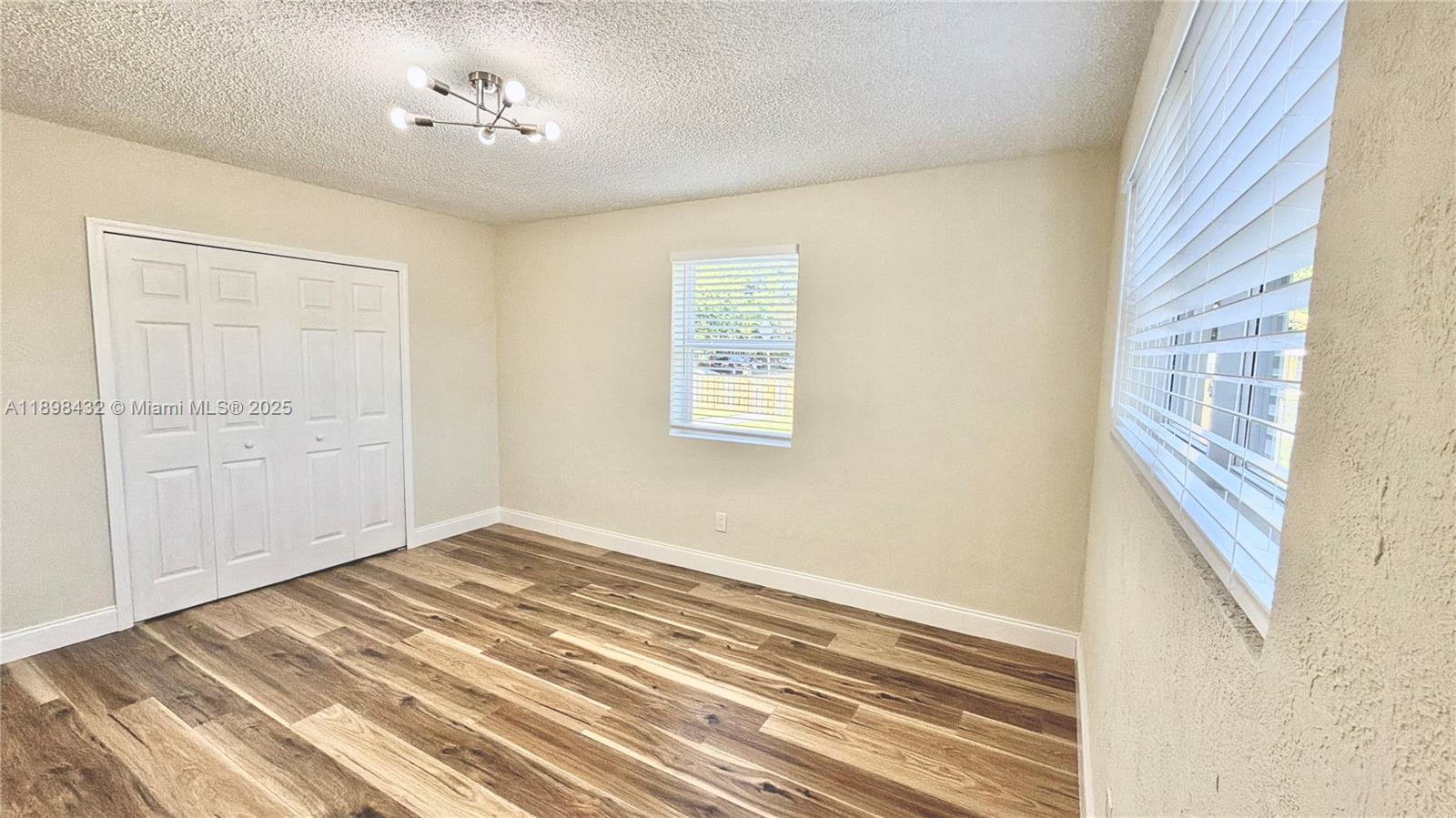 MIAMI GARDENS COMM SEC - Residential