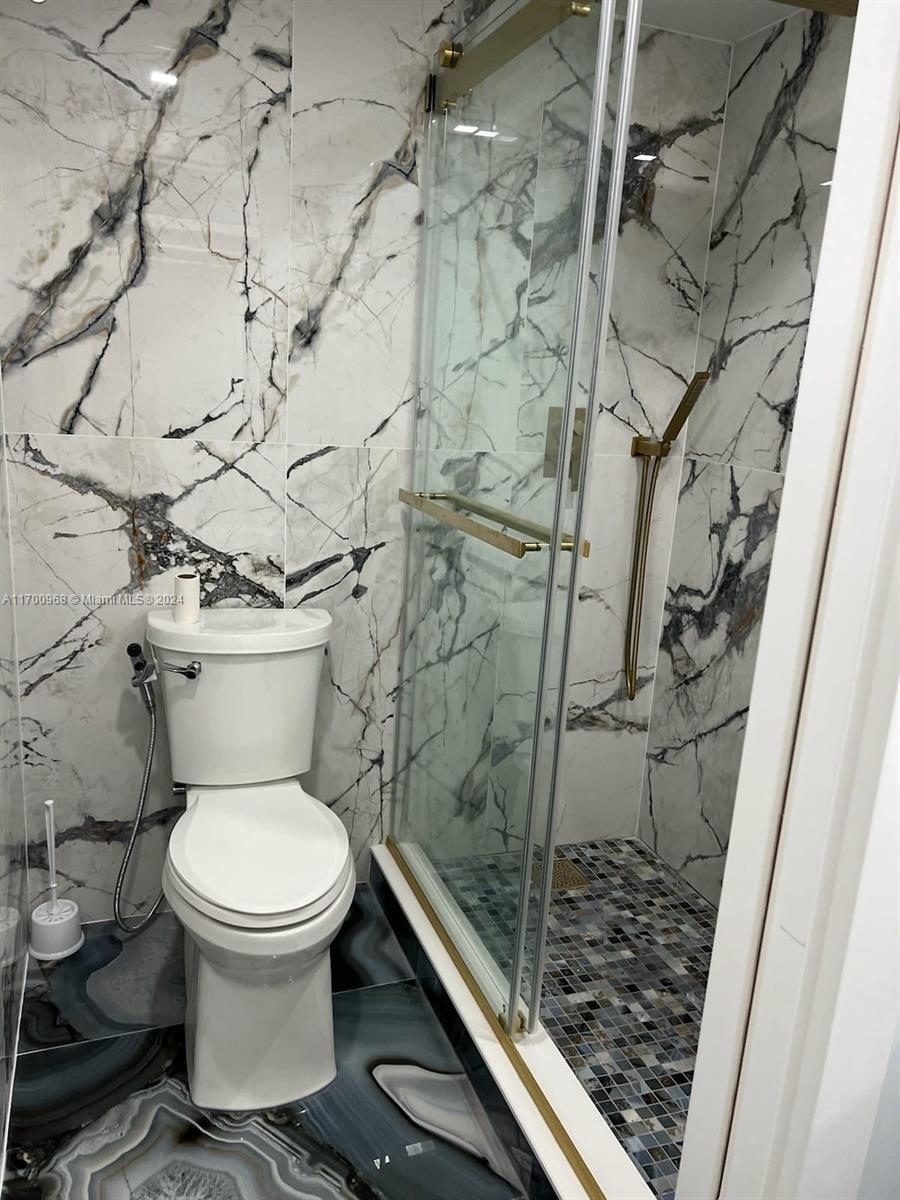 AVENTI AT AVENTURA CONDO - Residential Lease