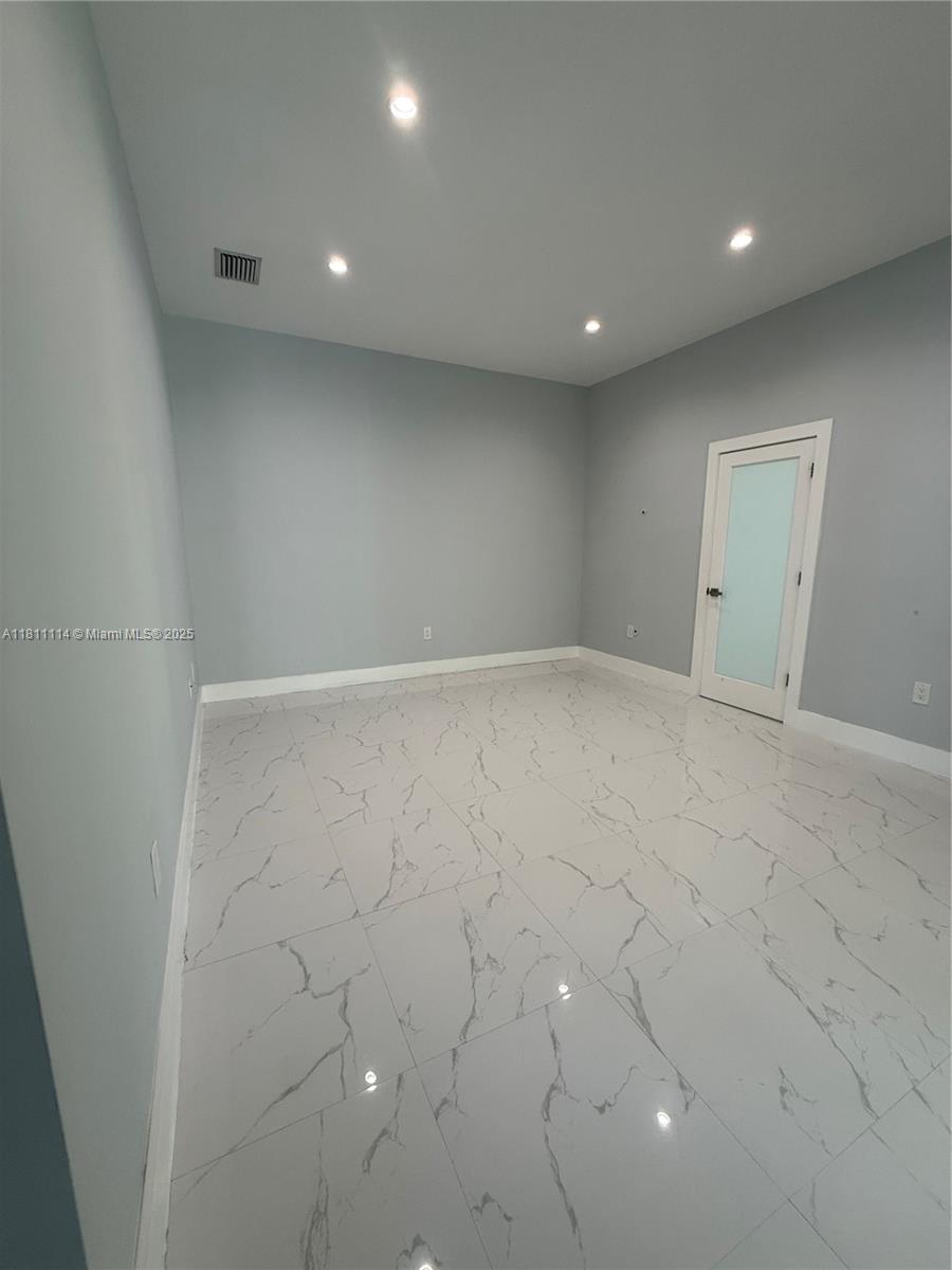 ANABAR SUB - Residential