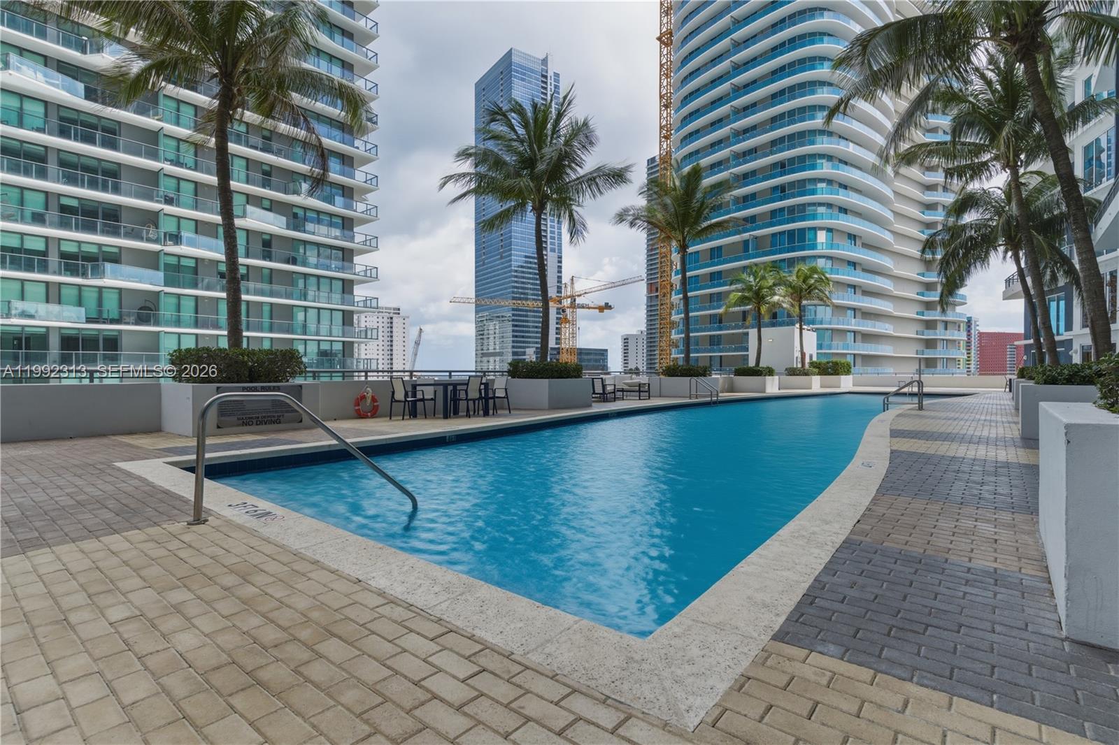 INFINITY AT BRICKELL COND - Residential