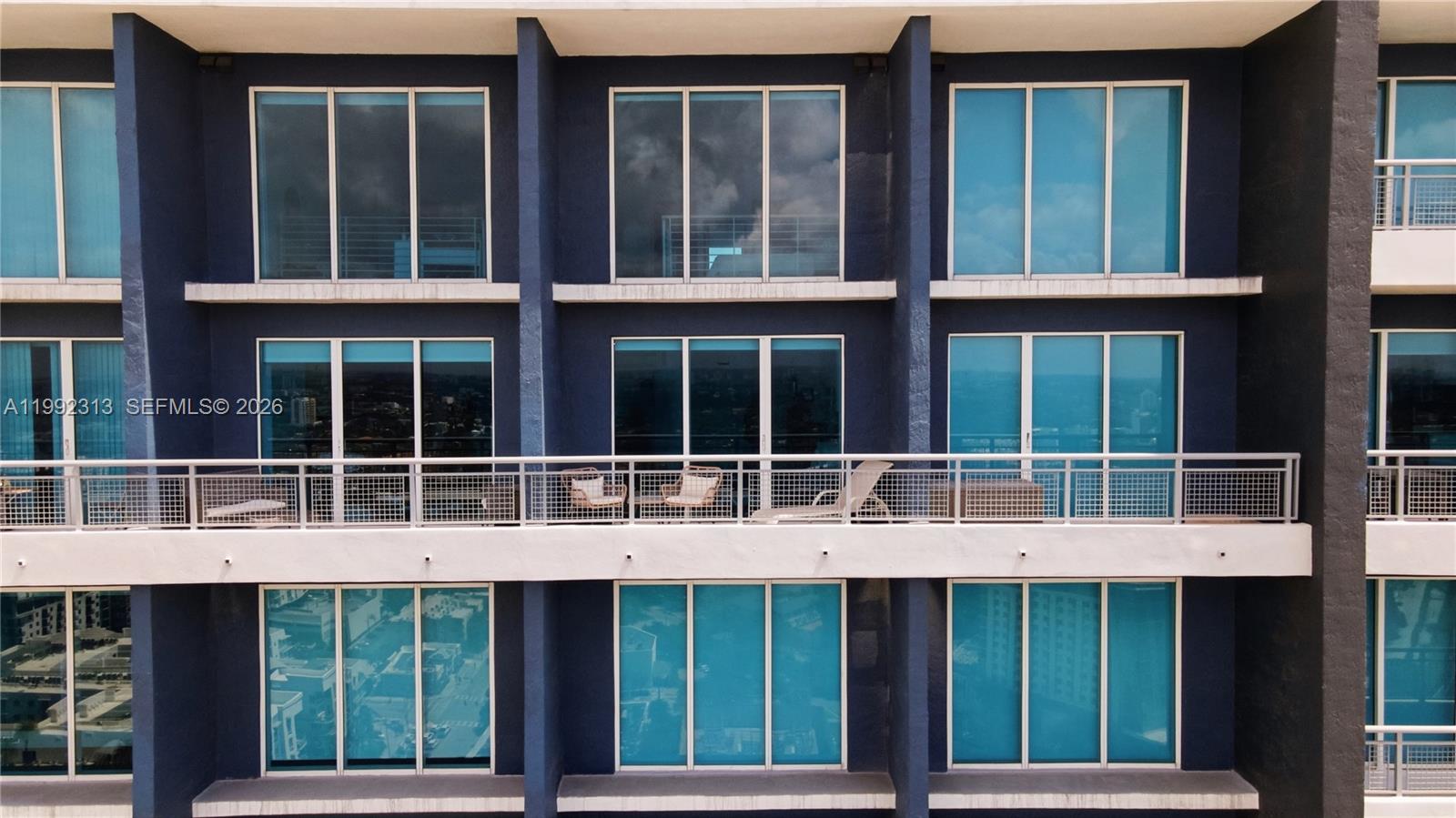 INFINITY AT BRICKELL COND - Residential