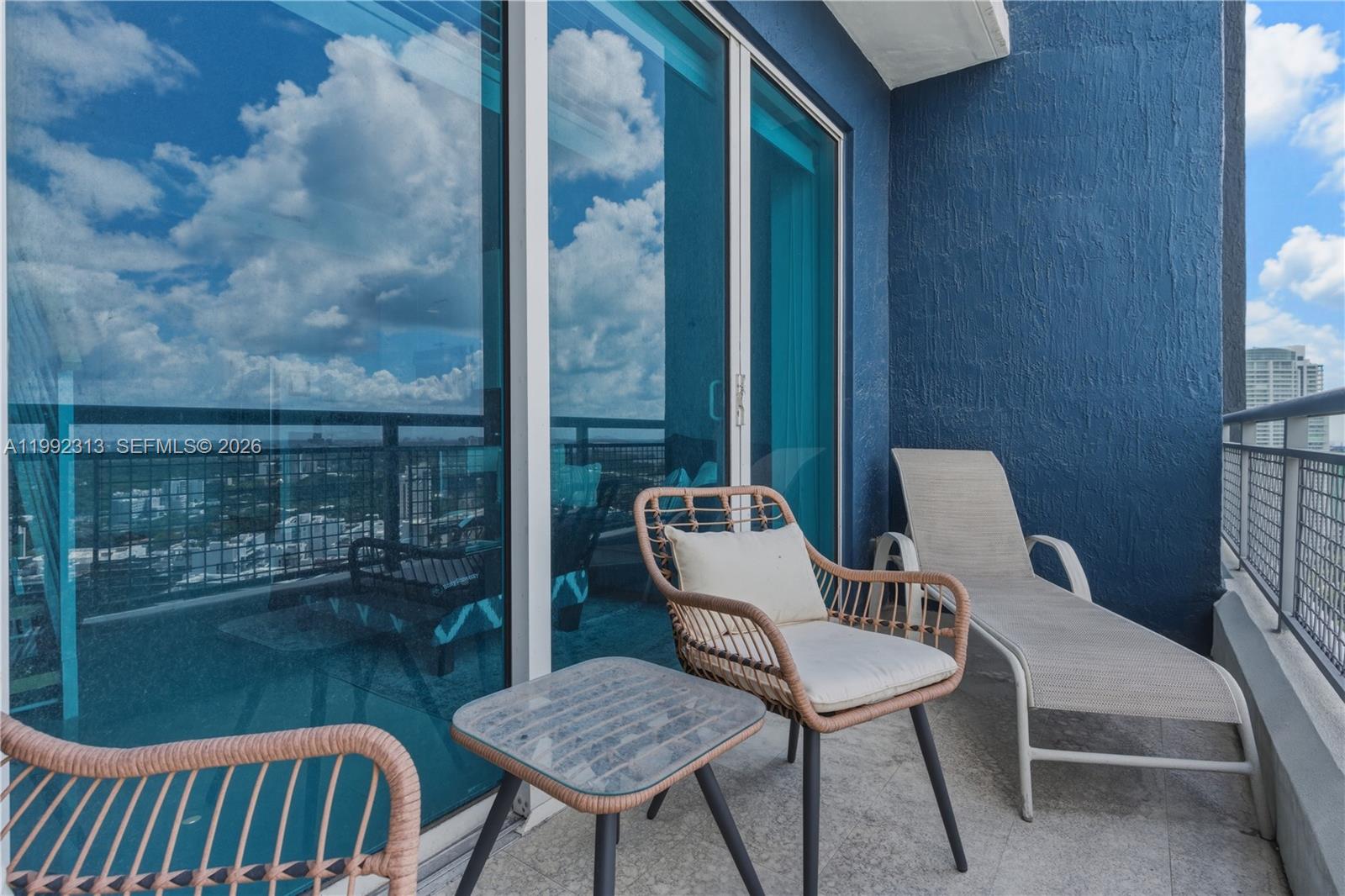 INFINITY AT BRICKELL COND - Residential