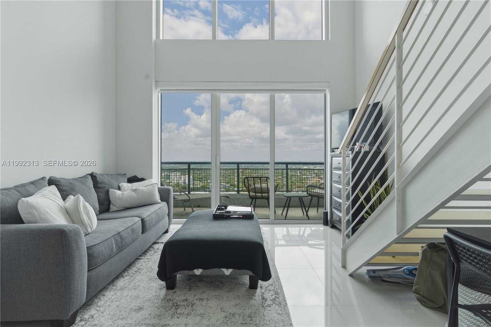 INFINITY AT BRICKELL COND - Residential