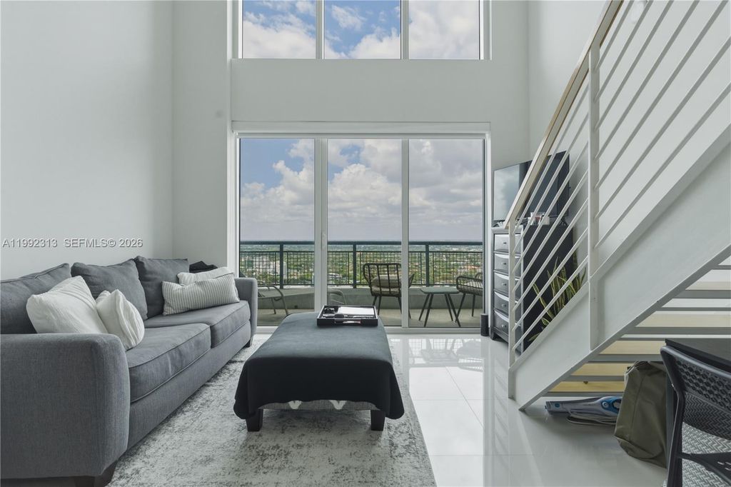 Photo of 60 SW 13th St #2805, Miami, FL 33130 (MLS # A11992313)