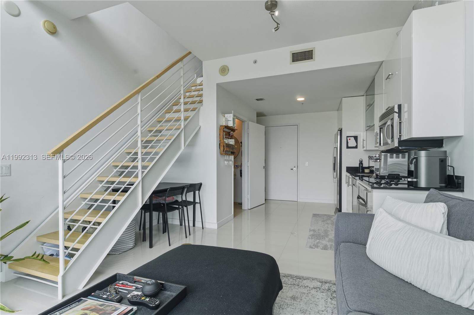 INFINITY AT BRICKELL COND - Residential