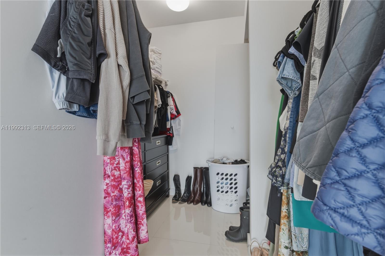 INFINITY AT BRICKELL COND - Residential