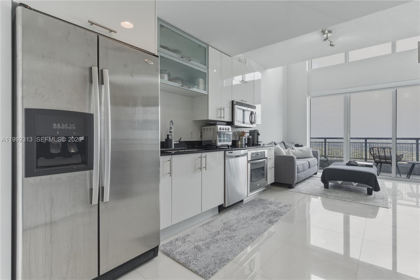 INFINITY AT BRICKELL COND - Residential