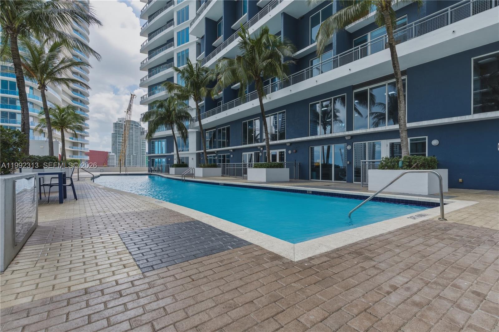 INFINITY AT BRICKELL COND - Residential