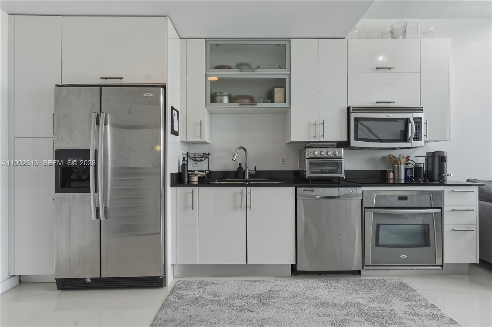 INFINITY AT BRICKELL COND - Residential