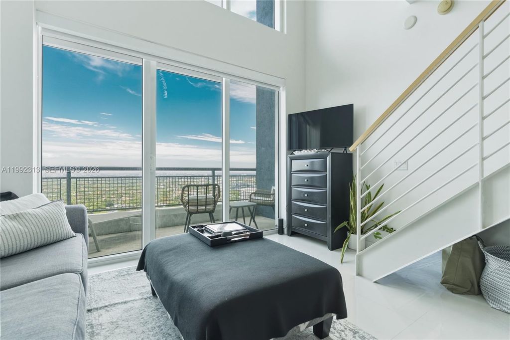 Photo of 60 SW 13th St #2805, Miami, FL 33130 (MLS # A11992313)