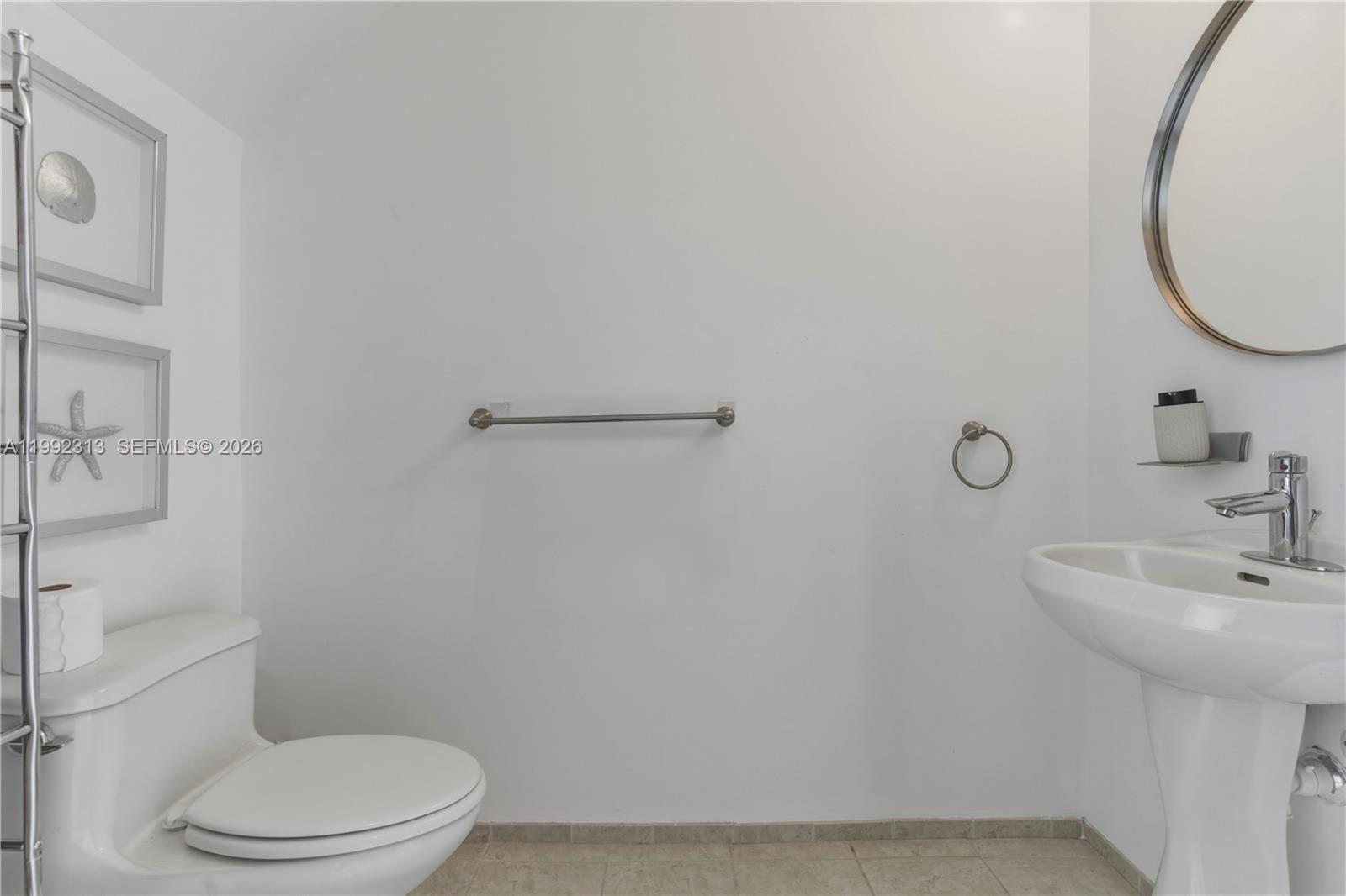 INFINITY AT BRICKELL COND - Residential