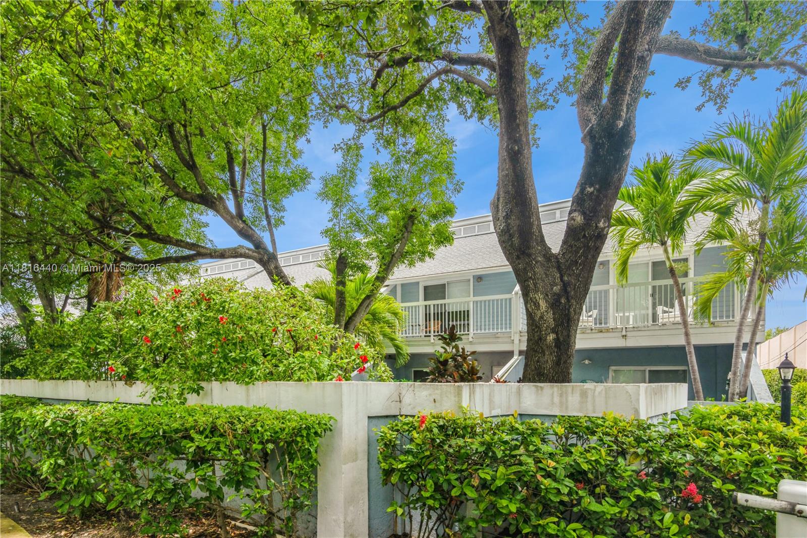 LE PHARE KEY BISCAYNE CON - Residential