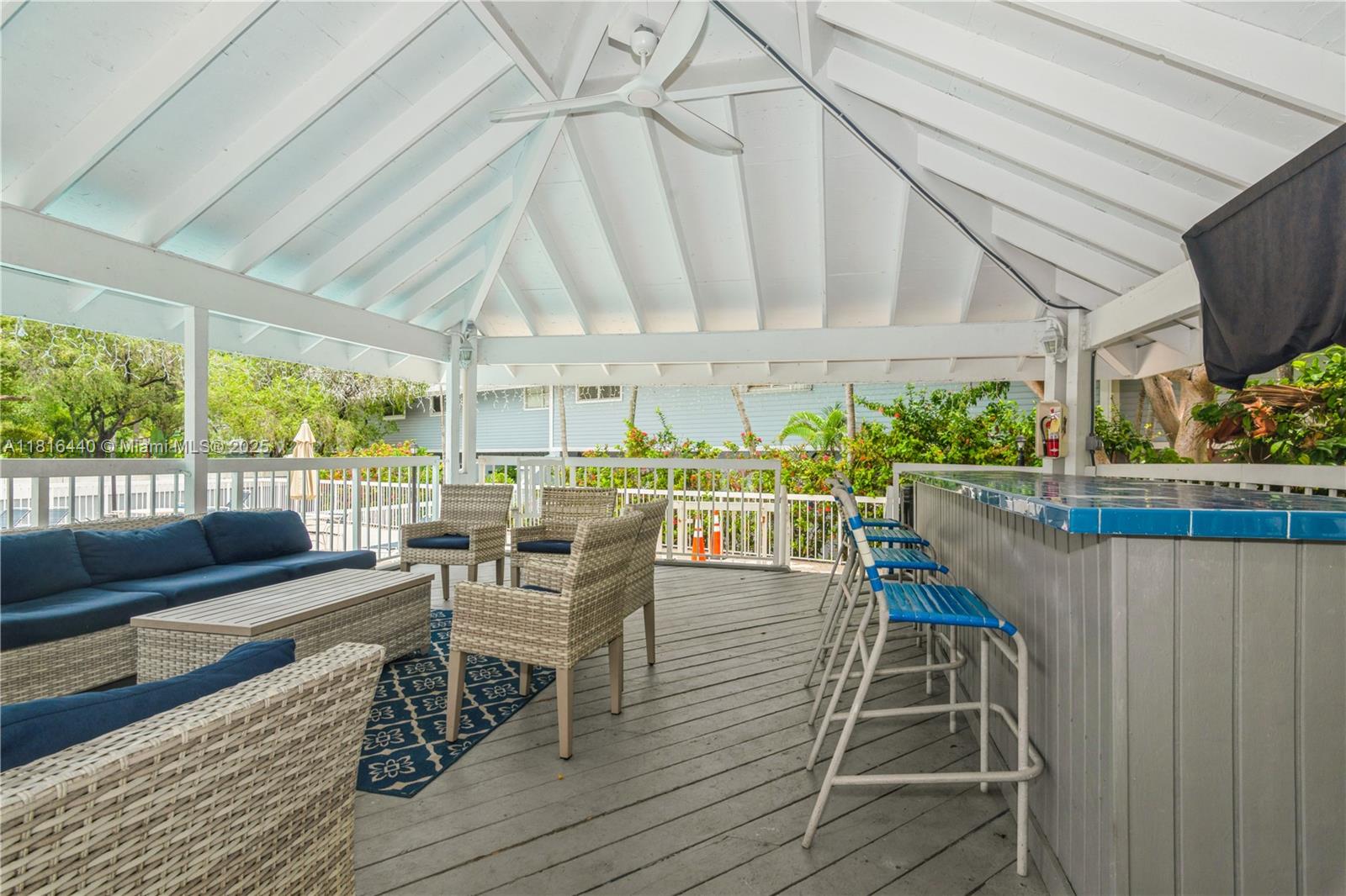 LE PHARE KEY BISCAYNE CON - Residential