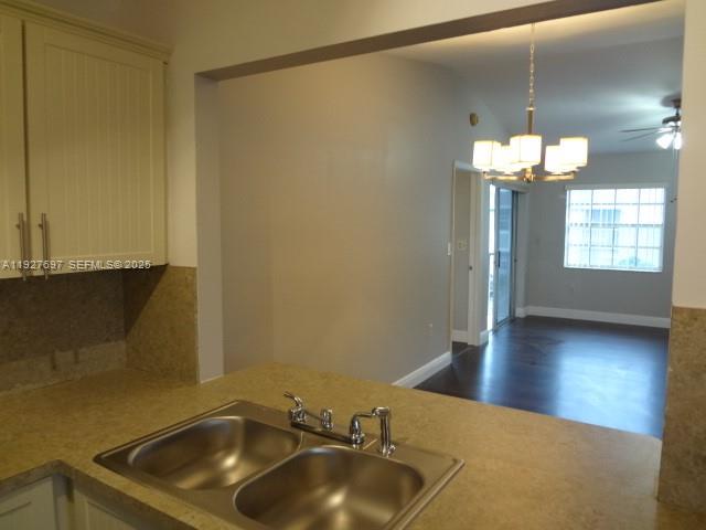 MONTEREY VILLAGE-TWO COND - Residential