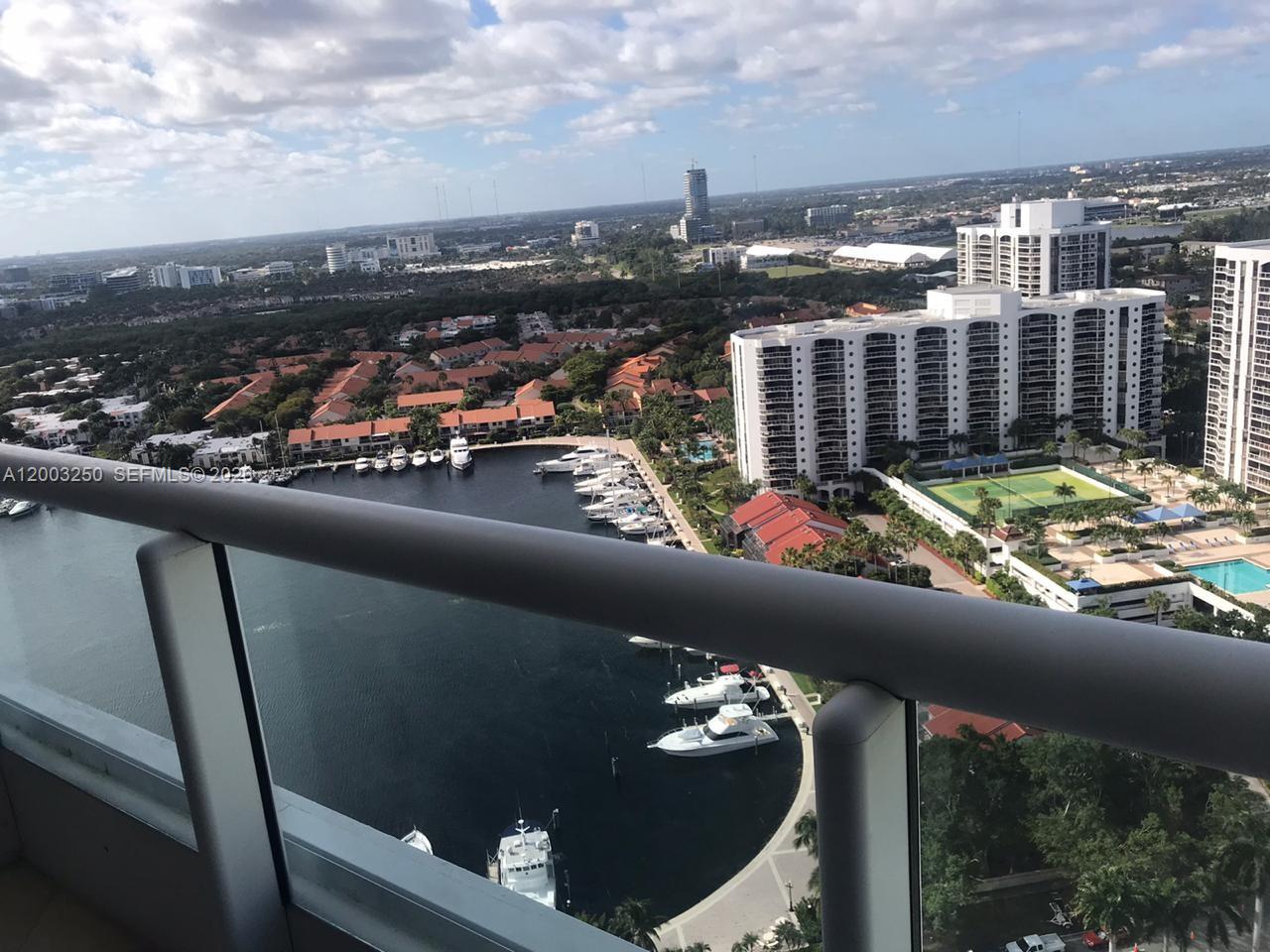 21055 Yacht Club Dr 2904