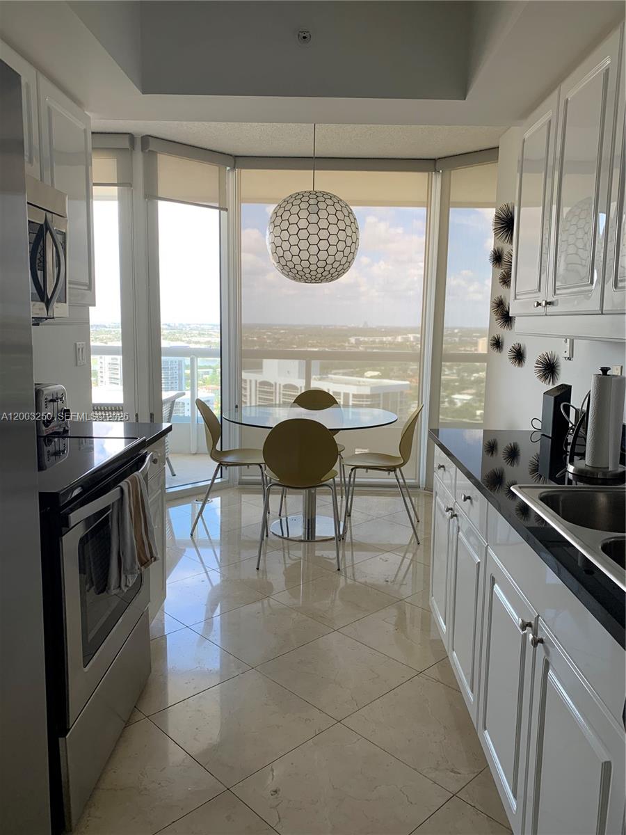 21055 Yacht Club Dr 2904