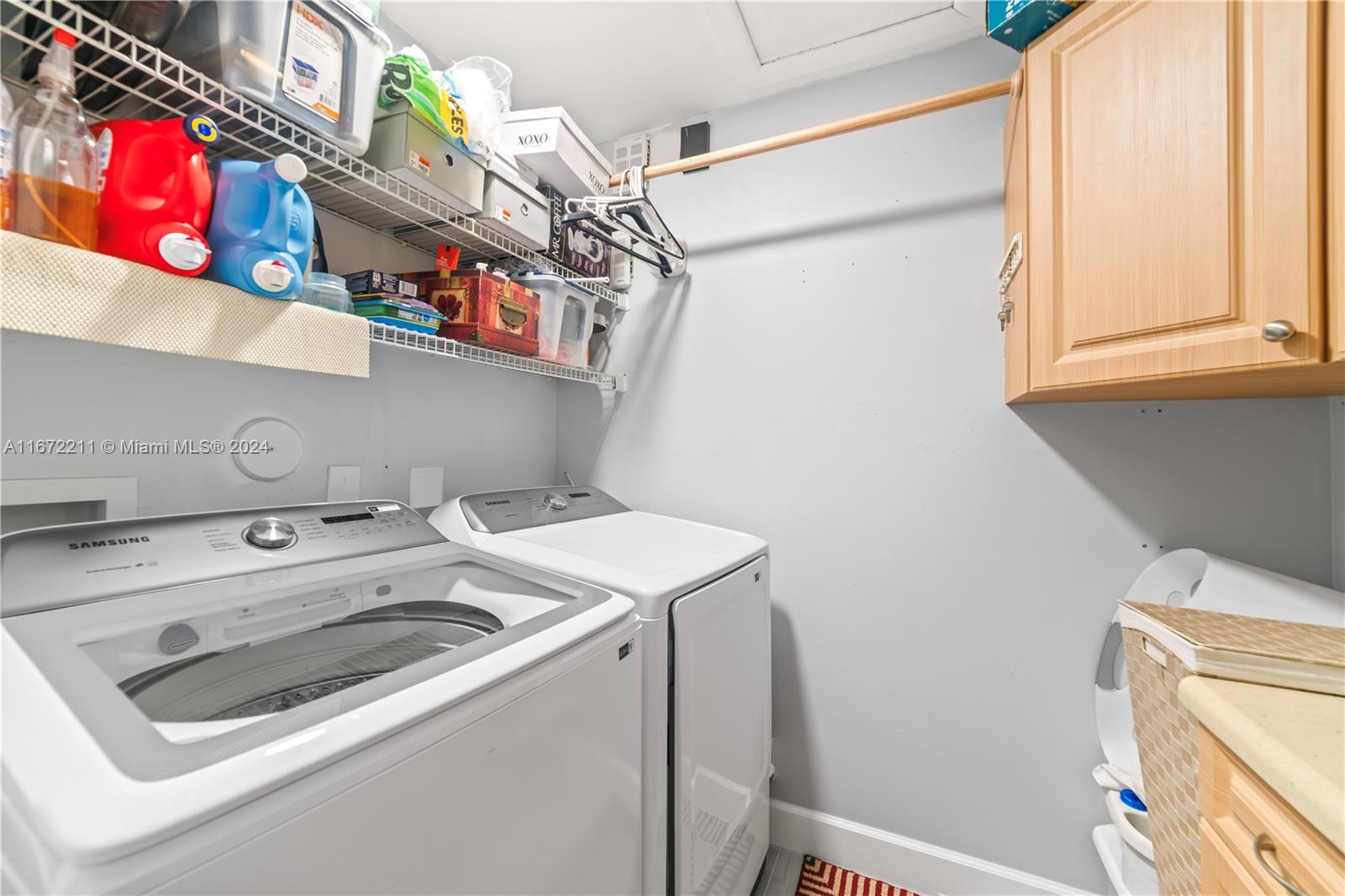 WHISPER WALK SEC C CONDO - Residential